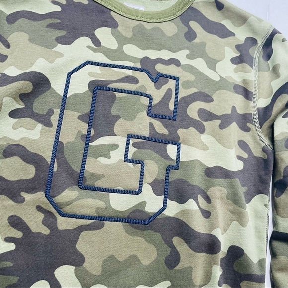 gap NWOT G Logo Camo Crew Neck Fleece Sweatshirt - Picture 2 of 5
